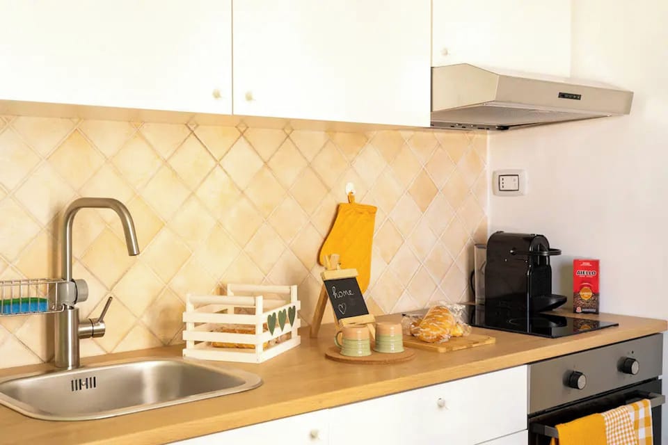 Apartment | Private kitchen | Coffee/tea maker