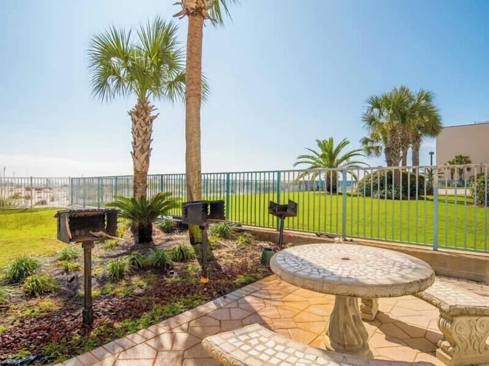 Grilling and Picnic Area