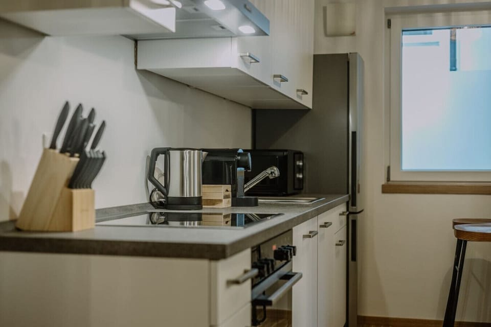 The well-equipped kitchenette
