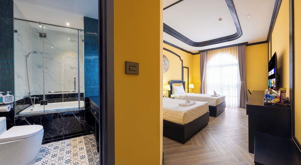 Classic Room, Multiple Beds, Bathtub, City View | Premium bedding, Select Comfort beds, minibar, desk