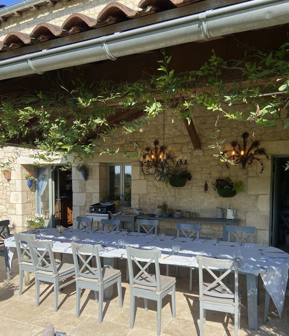 Outdoor dining