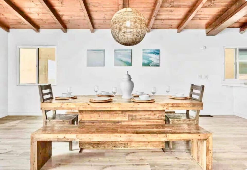 `Oceanfront beach house in Oceanside, California with no street or sidewalk between the home and the sand. Wake up directly on the beach and enjoy one of the most desirable beachfront vacation rentals in Southern California.`