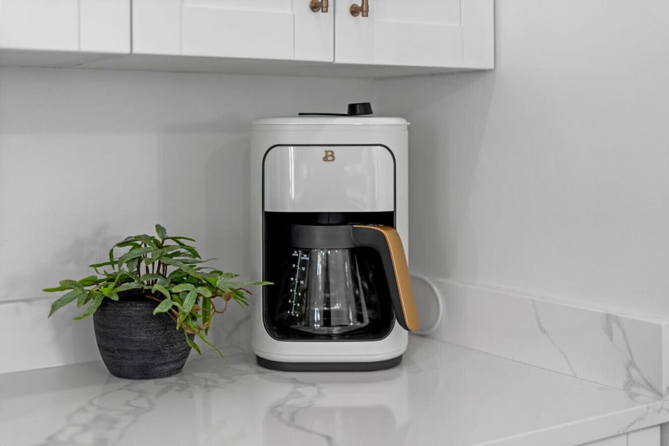 Wake up to fresh coffee and a calm start in your fully equipped kitchen