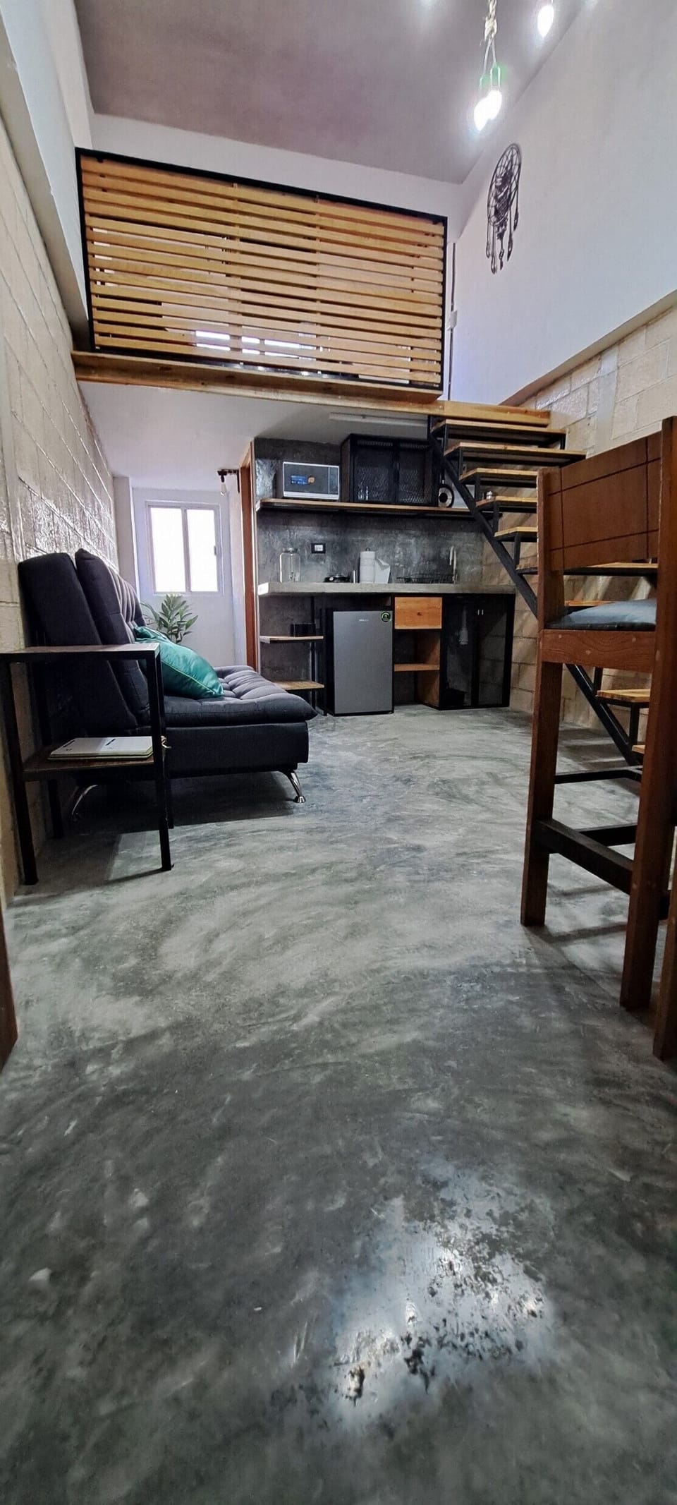 Basic Loft, 1 Queen Bed with Sofa bed, Private Bathroom, Ground Floor | Living area | Flat-screen TV