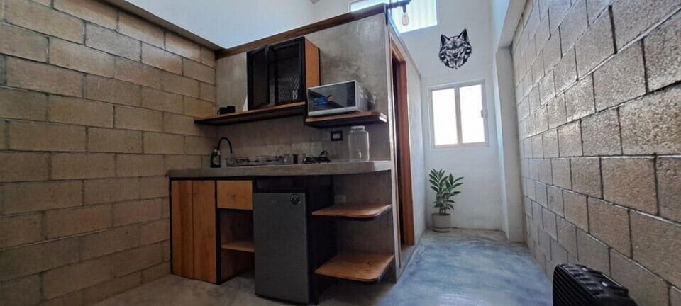 Iron/ironing board, free WiFi