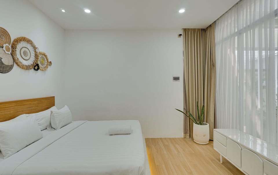 Villa, Balcony, Pool View | 3 bedrooms, in-room safe, free WiFi, bed sheets