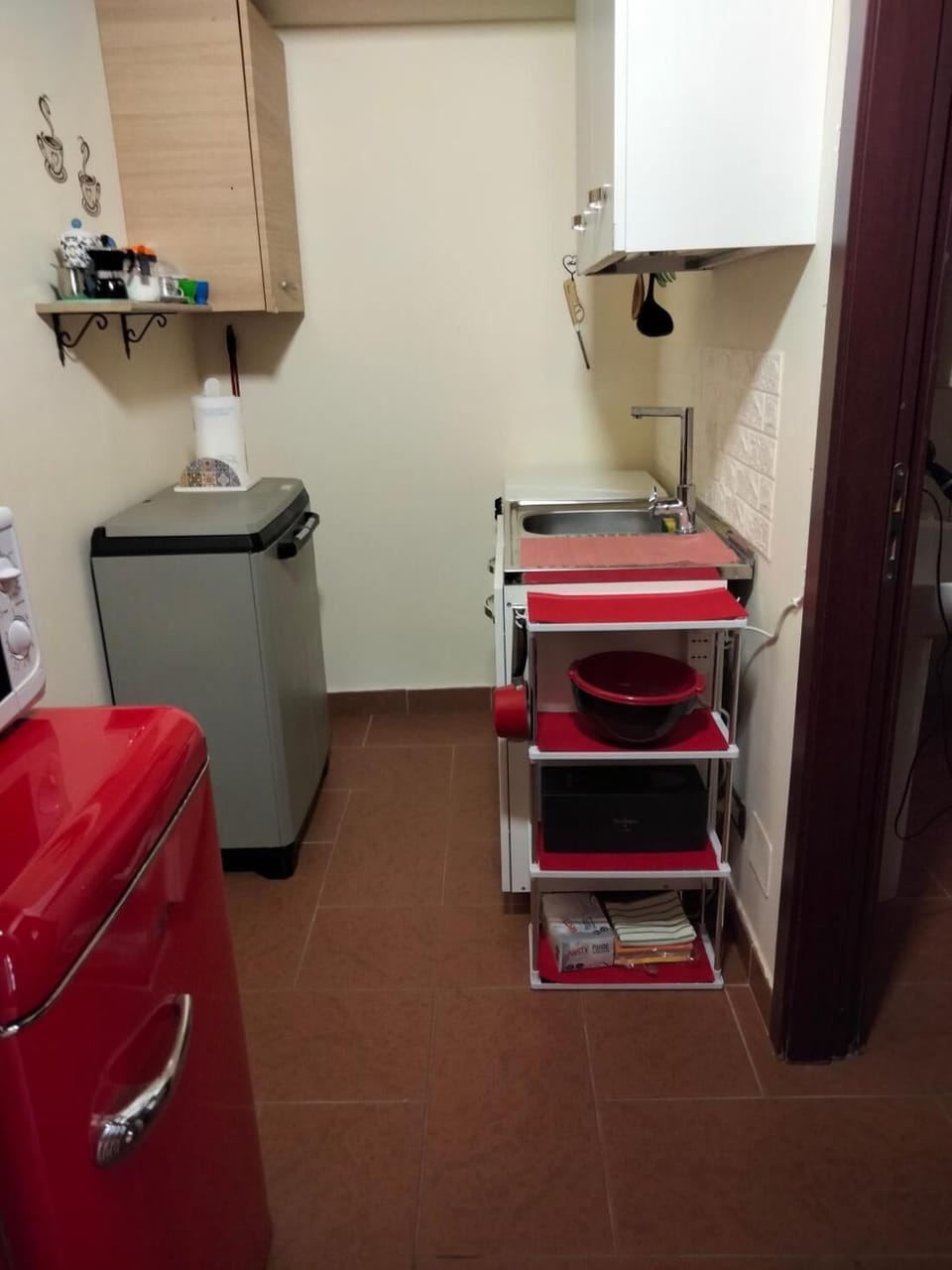 House, 1 Bedroom, Accessible, Balcony | Private kitchen