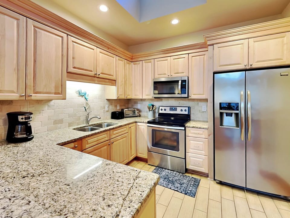 Full Kitchen