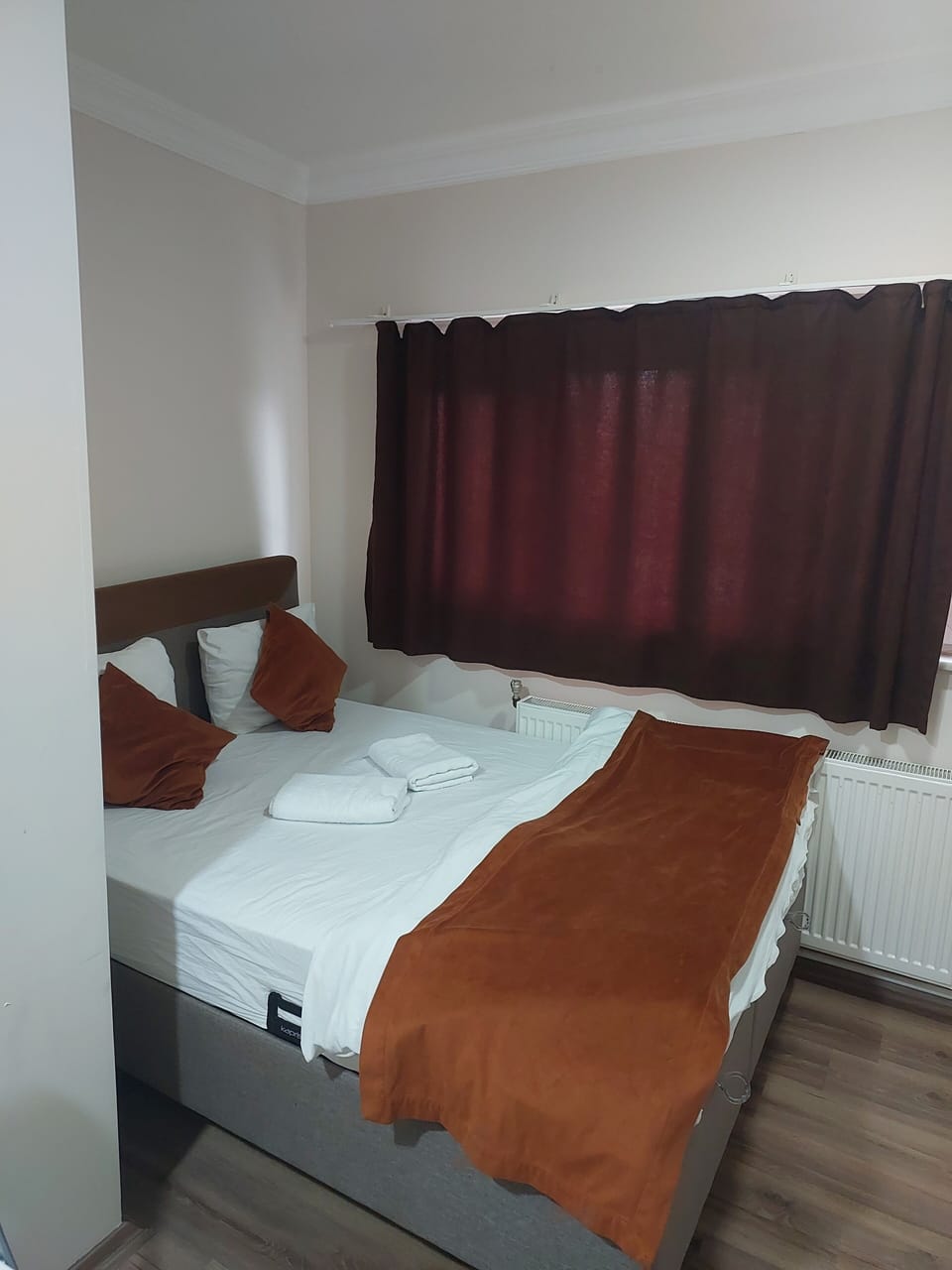 Standard Studio, 1 Bedroom | Desk, laptop workspace, soundproofing, WiFi (free)