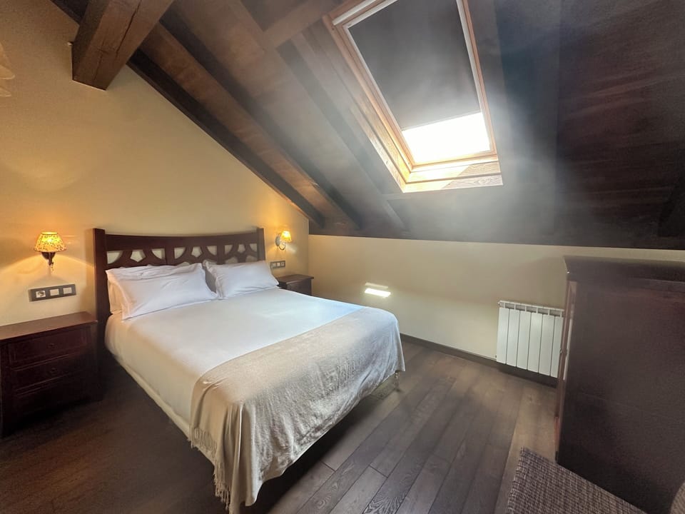 Comfort Suite, Balcony, Mountain View | Memory foam beds, desk, laptop workspace, blackout drapes