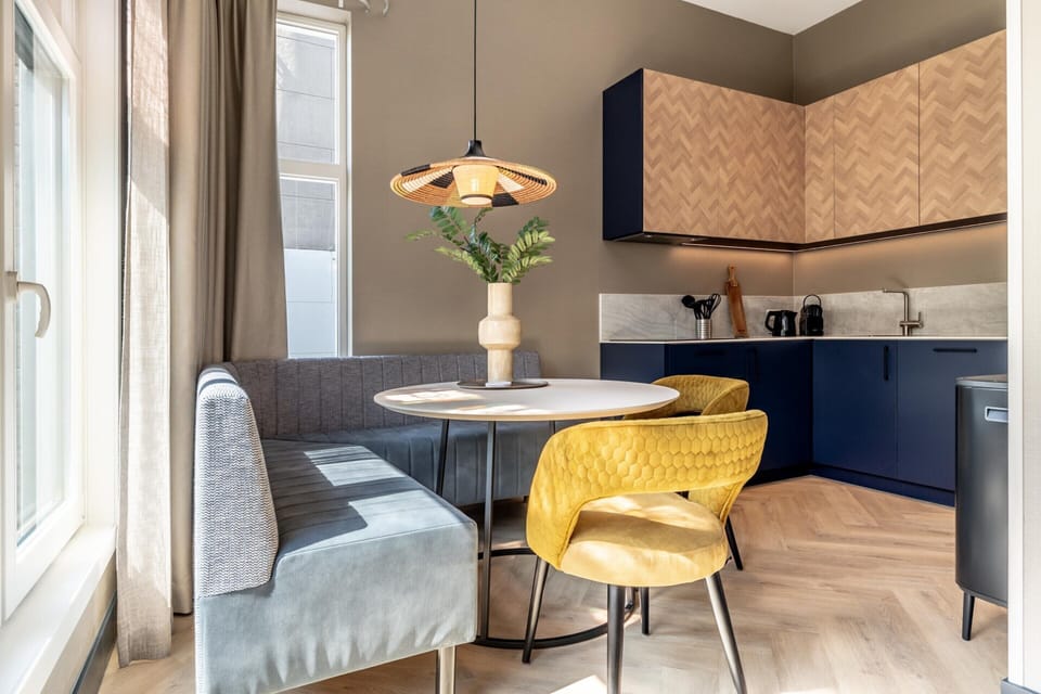 Apartment | Dining