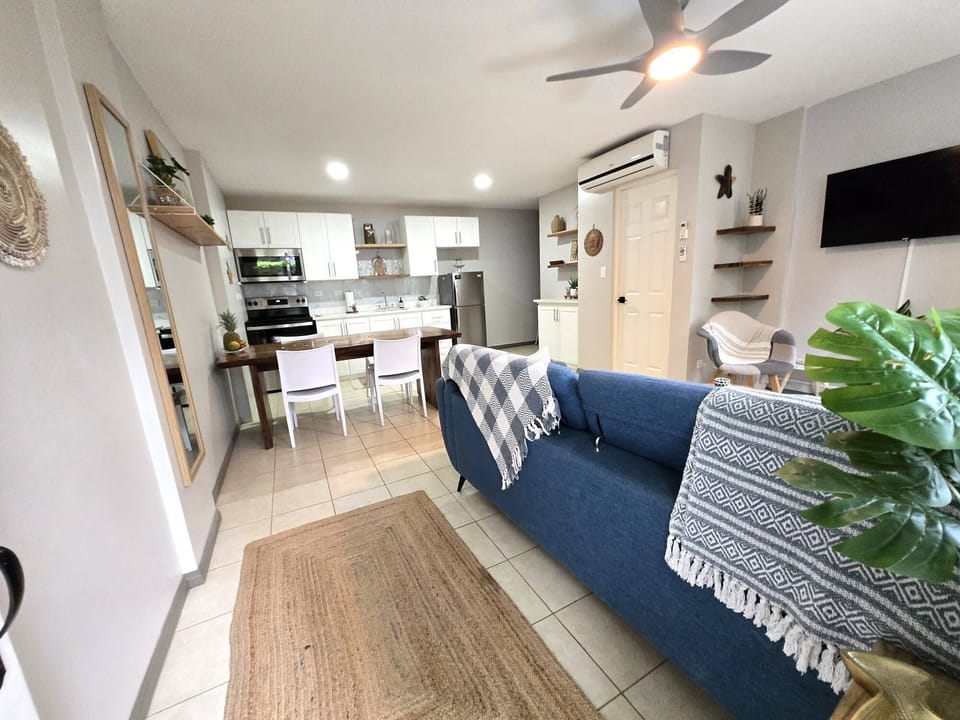 LIving Room/Dining Area
