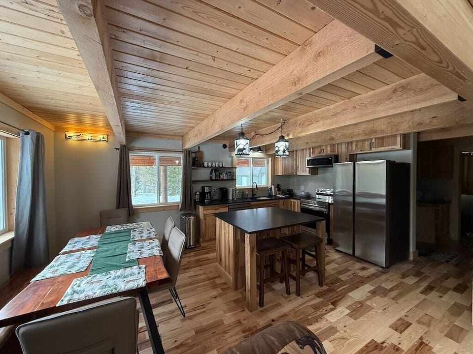 Dining/kitchen Area- Located on Main Floor 
