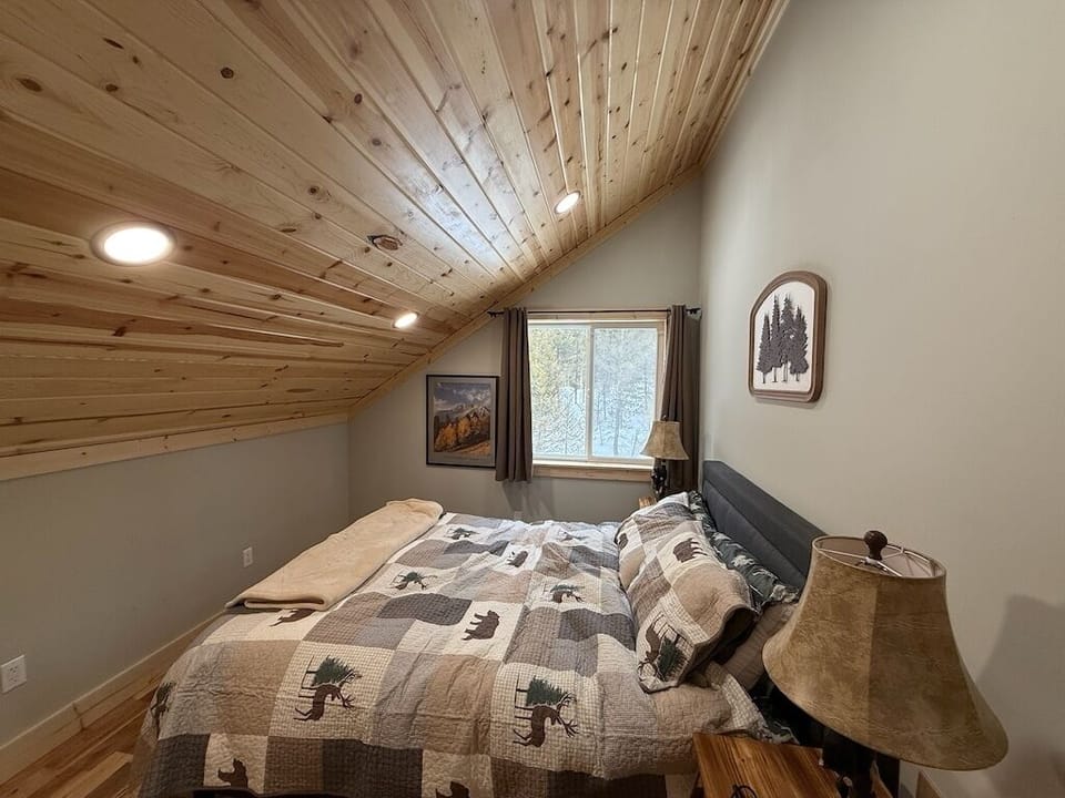 Bedroom 3- Located on Second Floor 
