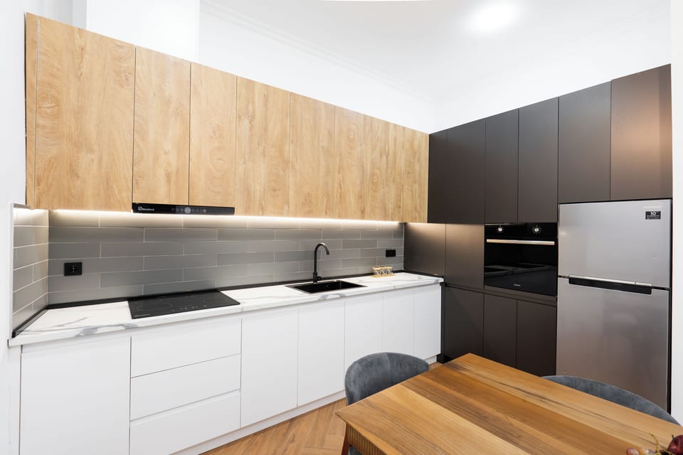 Townhome, 4 Bedrooms, Balcony | Private kitchen | Coffee/tea maker, electric kettle