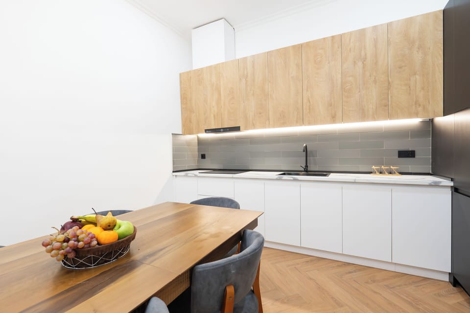 Townhome, 4 Bedrooms, Balcony | Private kitchen | Coffee/tea maker, electric kettle
