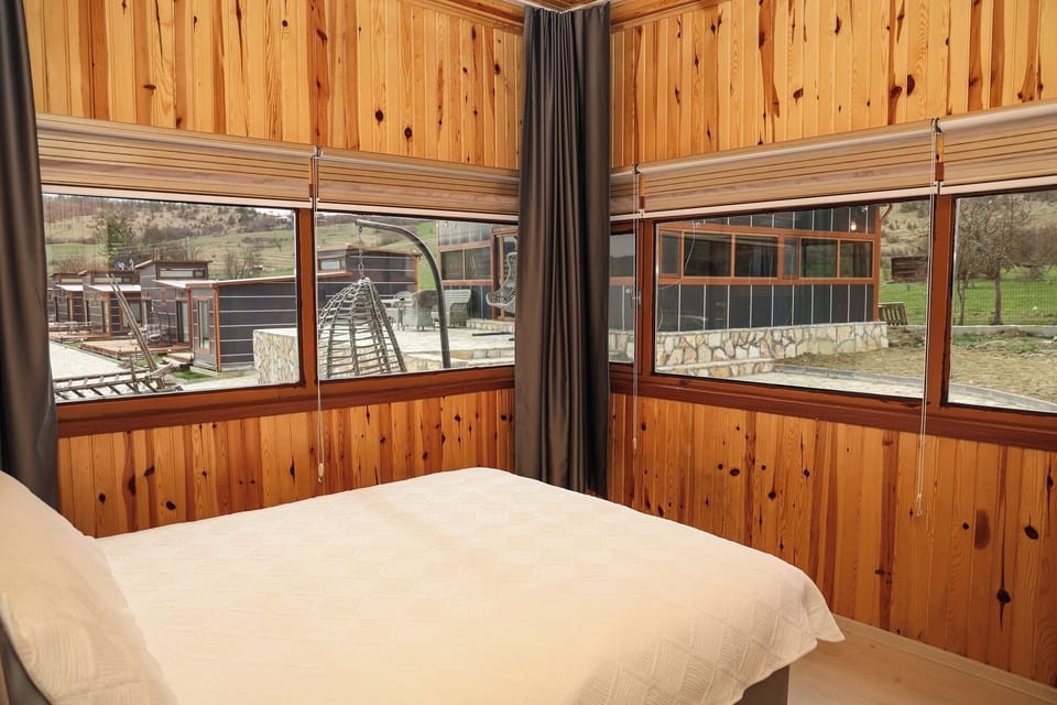 Family Apartment | Egyptian cotton sheets, premium bedding, down comforters
