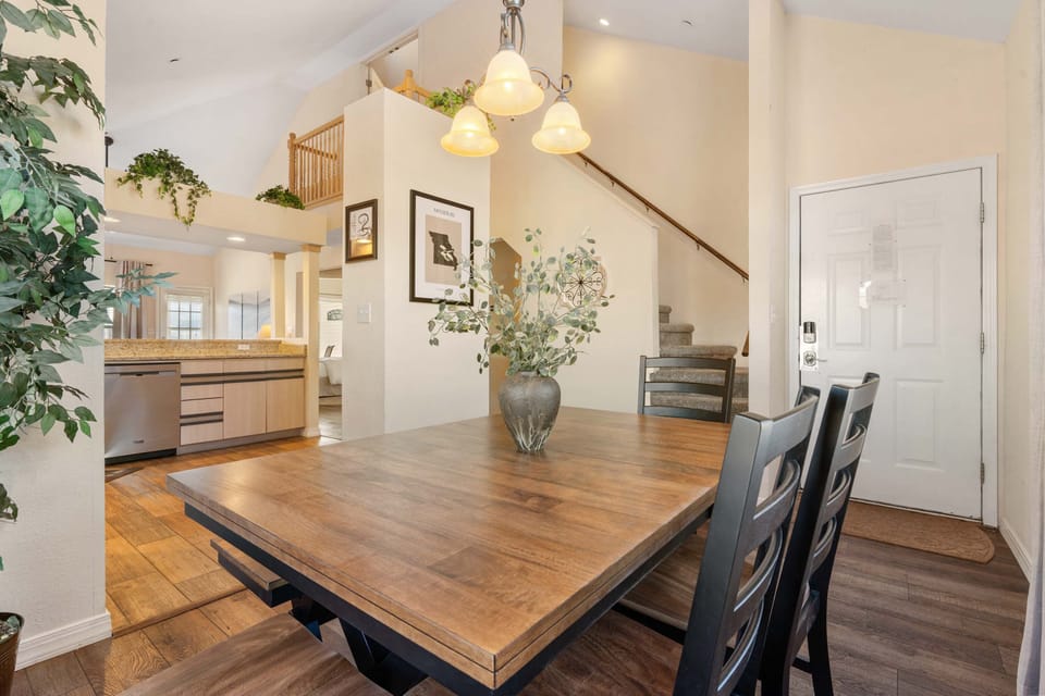 Make mealtime memories together at the dining table, seating 6