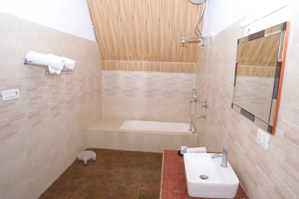 Luxury Quadruple Room, Balcony, River View | Bathroom | Combined shower/tub, hair dryer, towels, soap