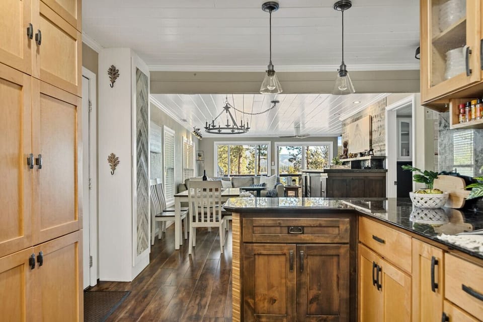 Open concept kitchen and living room space.