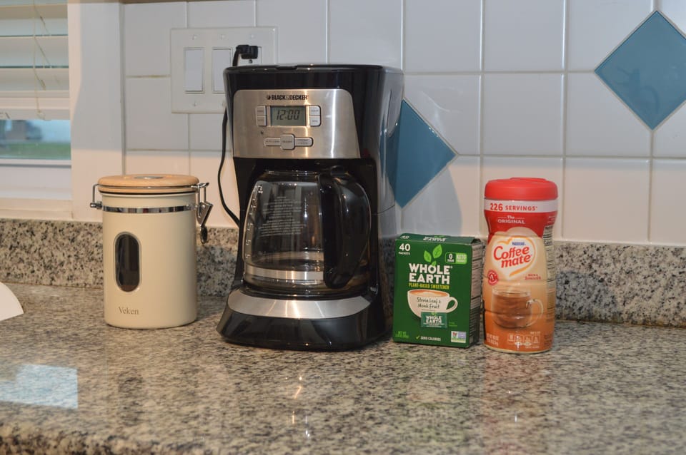 Easy to use coffee maker with essentials.