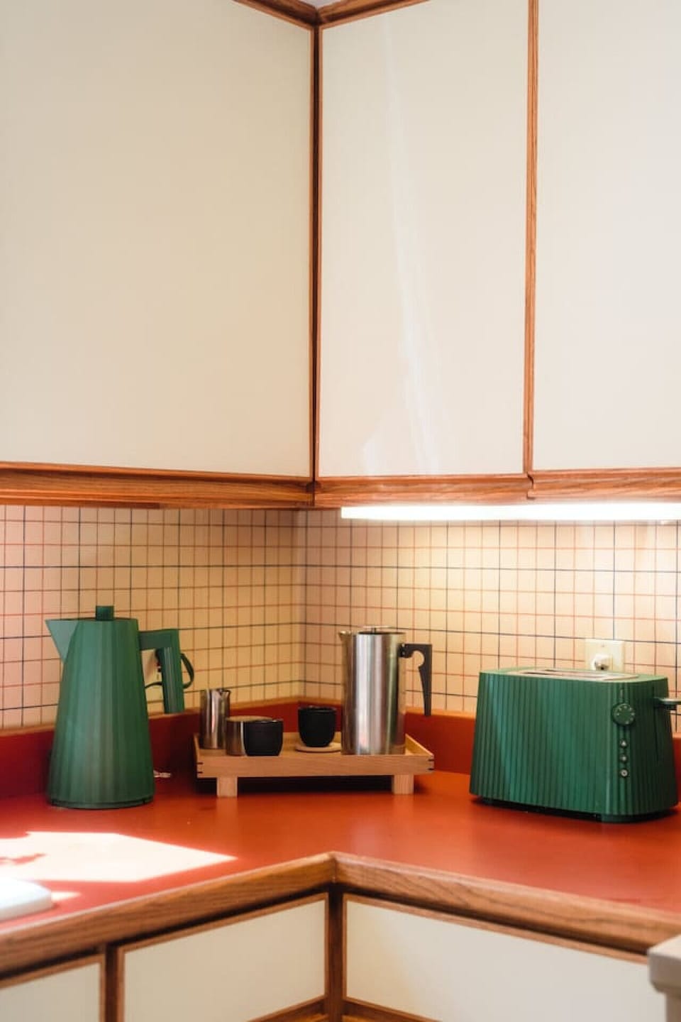 Thoughtful touches throughout the kitchen make it easy to enjoy slow mornings, warm drinks, and quiet, intentional moments.