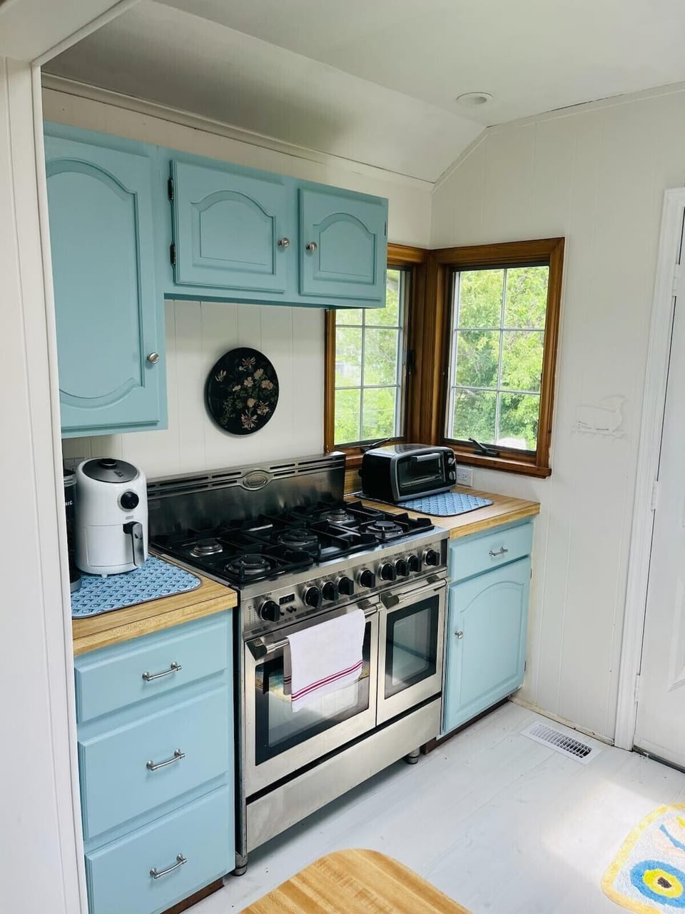 Kitchen with Gas Stove