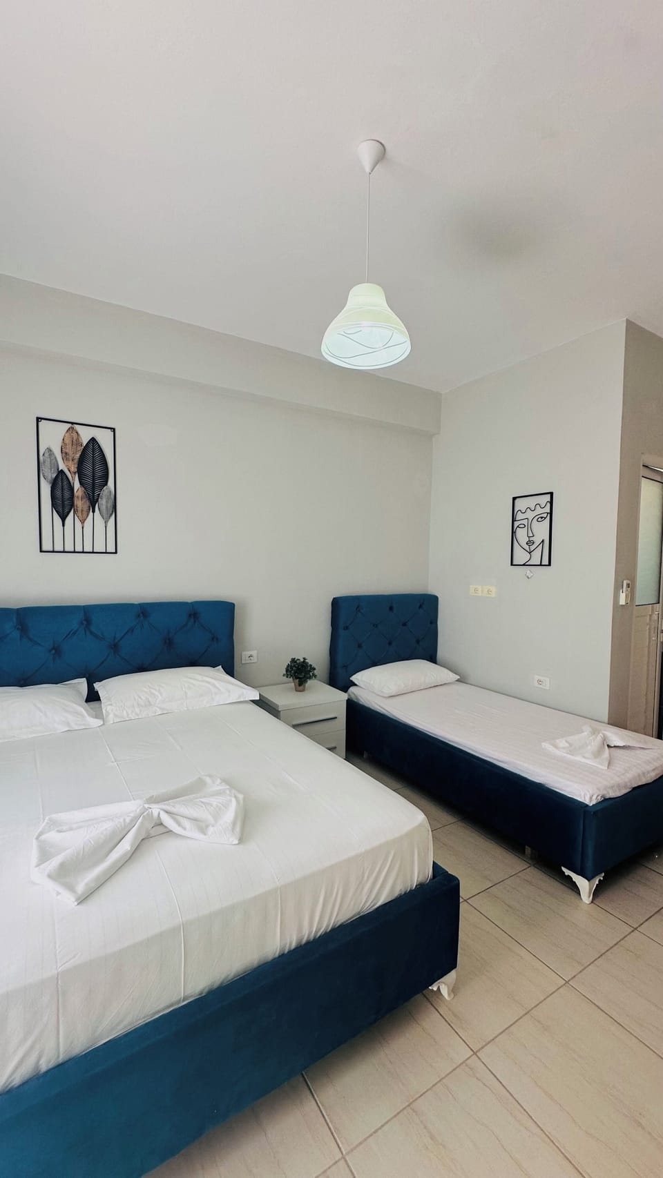 Comfort Triple Room, Balcony, Sea View | Desk, laptop workspace, iron/ironing board, free WiFi