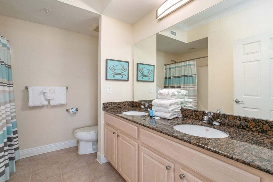 Crystal Tower 1207. 2 Bedroom 2 Bathroom. Unit Sleeps 6. Managed by Island Rentals