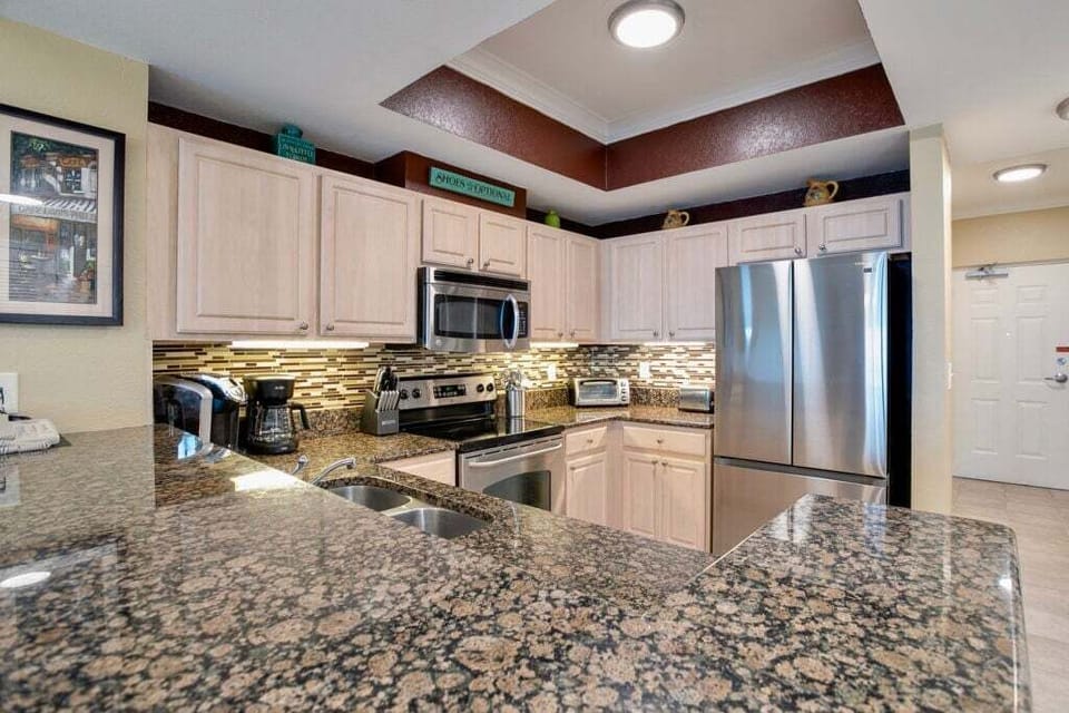 Crystal Tower 1207. 2 Bedroom 2 Bathroom. Unit Sleeps 6. Managed by Island Rentals