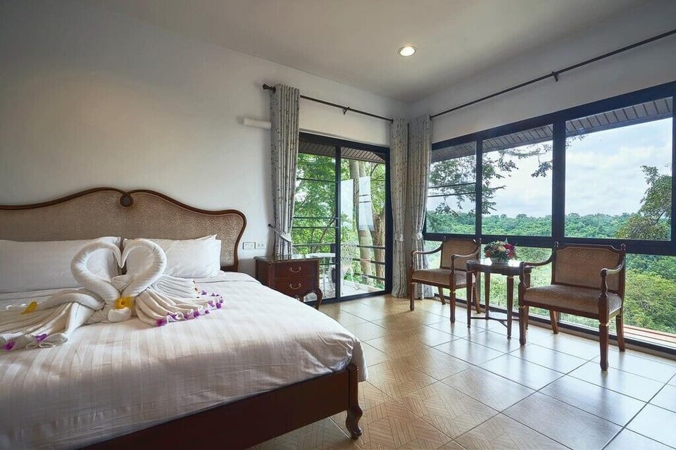 Standard Room | In-room safe, free WiFi