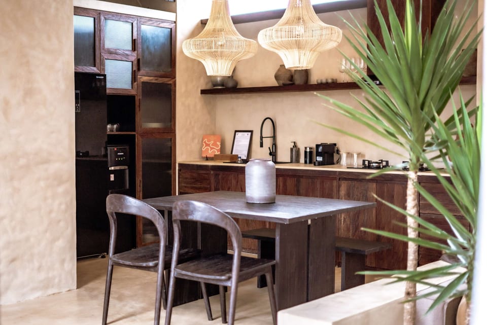 Luxury Villa, 2 Bedrooms, Patio, Pool View | Dining room