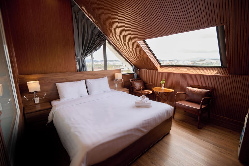 Double Room, Mountain View | Egyptian cotton sheets, premium bedding, down comforters, minibar