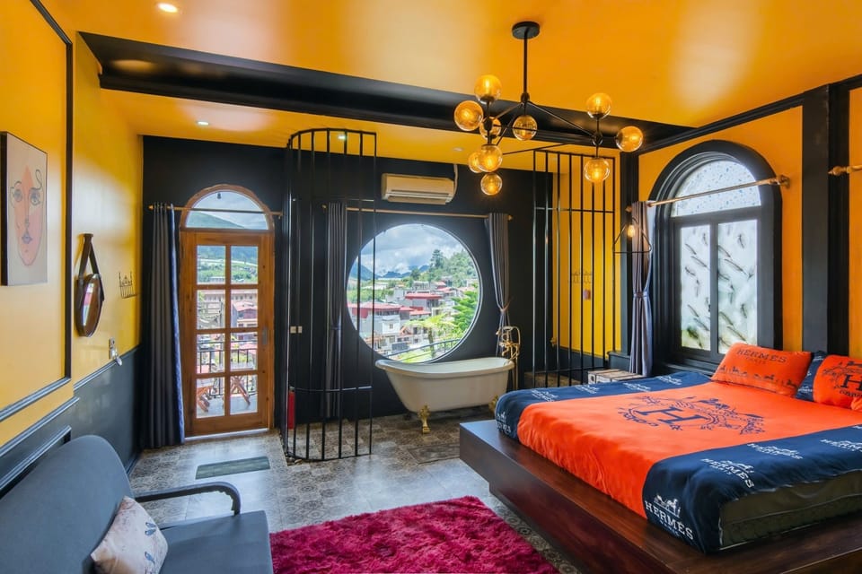 Deluxe Double Room | Free WiFi, bed sheets
