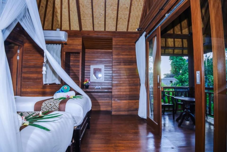 Standard Double Room, Garden View | Desk, soundproofing, free WiFi