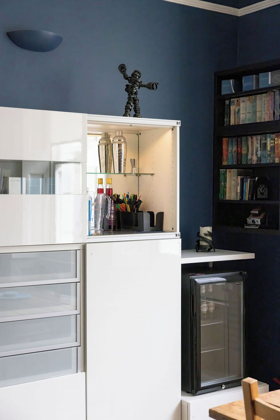Decorative cocktail shaker area 