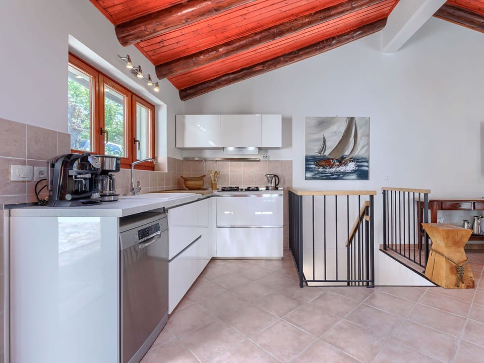 Kitchen, Flooring, Interior Design, Countertop, Furniture, Wood, Kitchen Appliance, Major Appliance, Floor, Ceiling