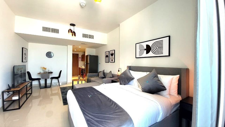 In-room safe, iron/ironing board, free WiFi