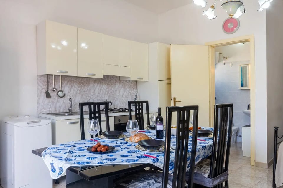 Apartment, Patio | Private kitchen | Fridge, oven, stovetop, espresso maker