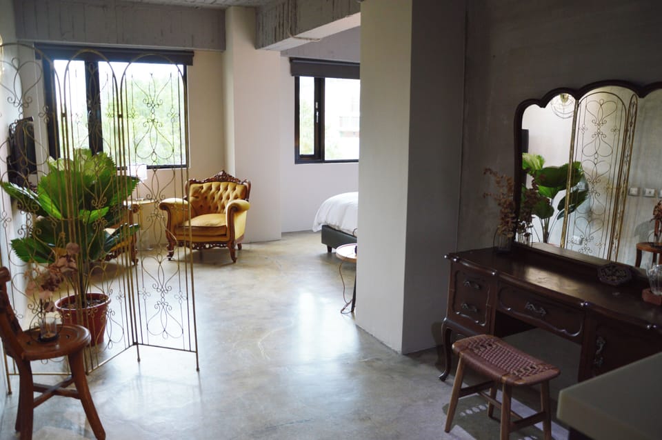 Deluxe Double Room, City View | Soundproofing, free WiFi