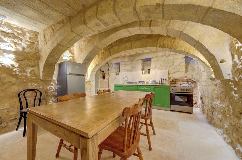House, 3 Bedrooms, Smoking | Interior