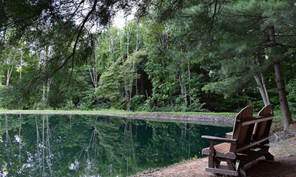 Relaxon the gliding benches while fishing or watching nature