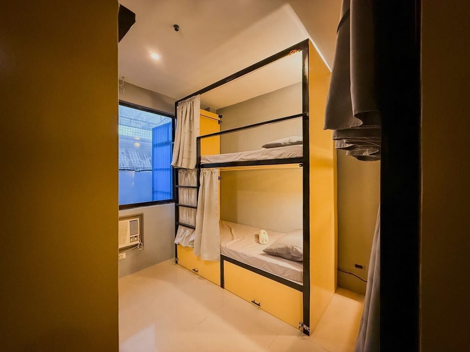 Shared Dormitory, Mixed Dorm, Non Smoking, Air conditioning | WiFi (free)