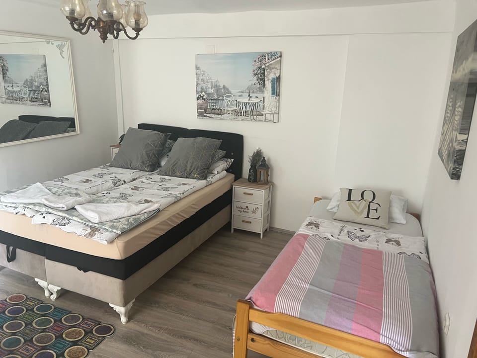 Apartment | 1 bedroom, soundproofing, free WiFi