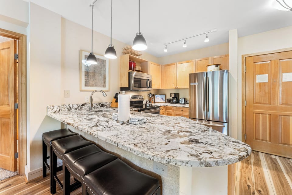 Condo (2 Bedrooms) | Property amenity