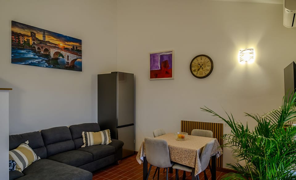 Apartment | Living area