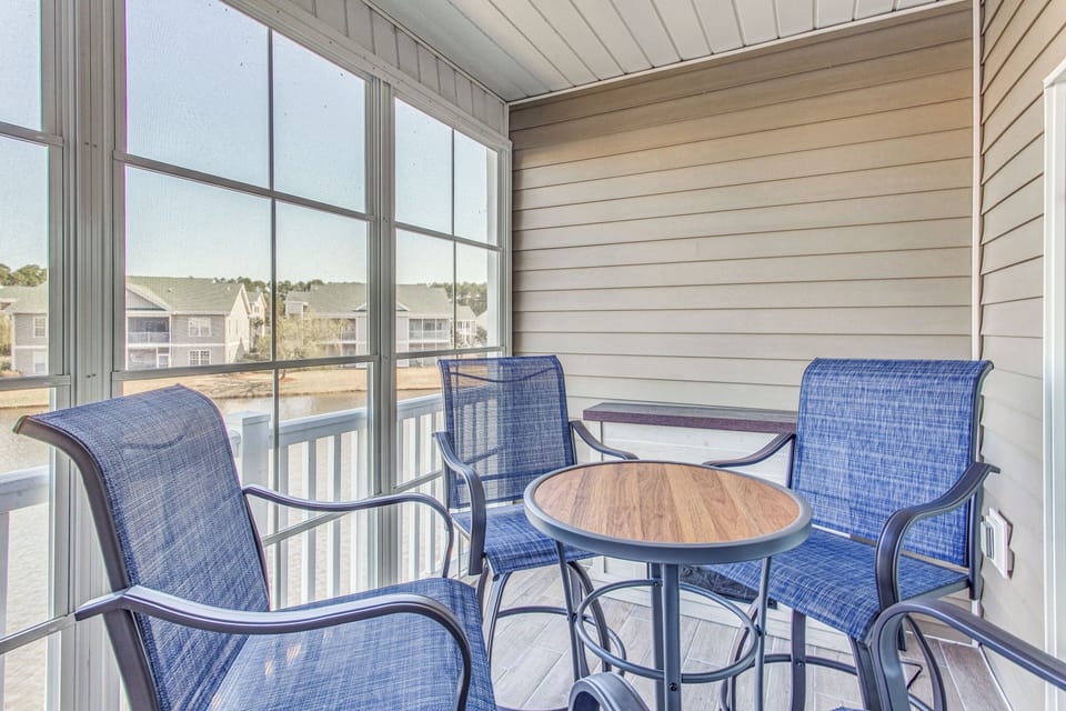 Screened Patio | Single-Story Condo on 2nd Floor