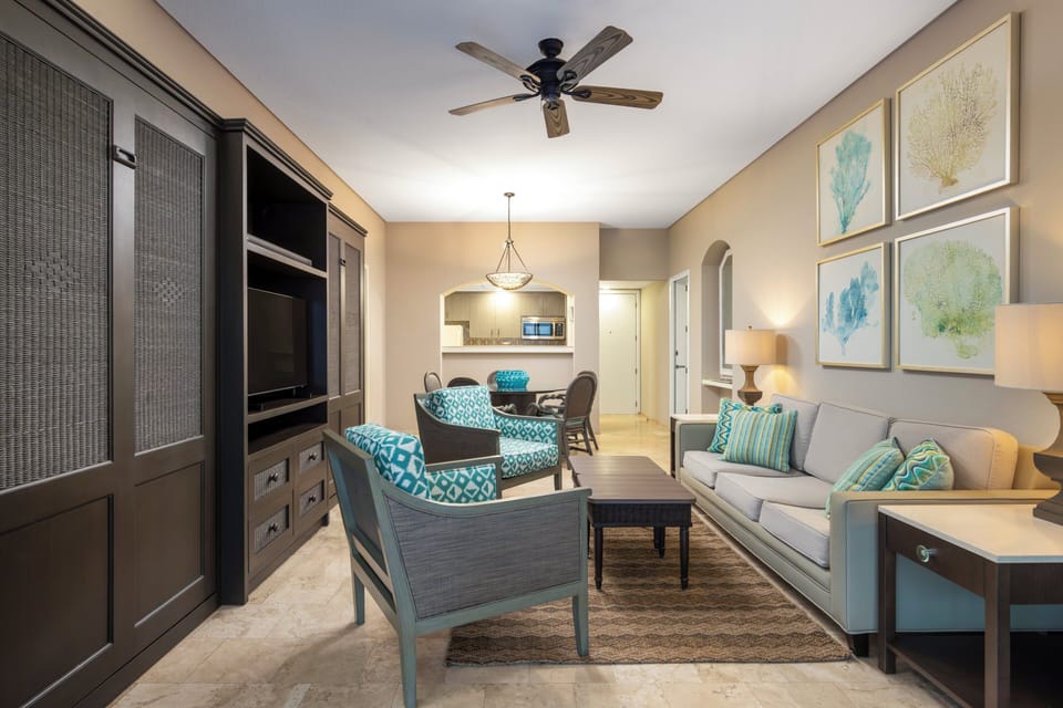 Suite, 1 Bedroom, Ocean View | Premium bedding, pillowtop beds, in-room safe, desk