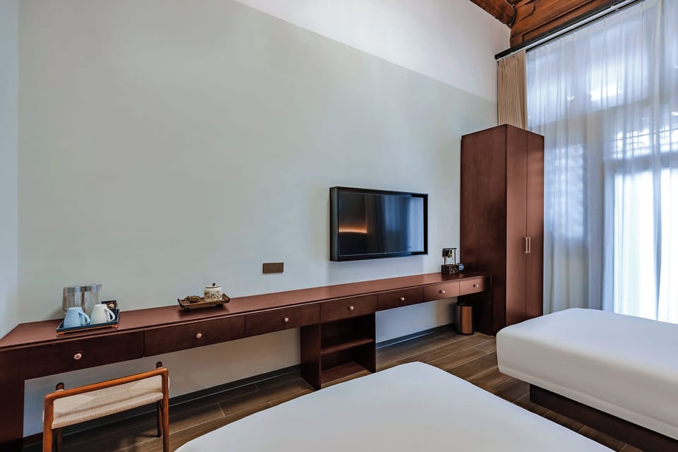 Superior Twin Room, Garden View | Laptop workspace, WiFi (free)