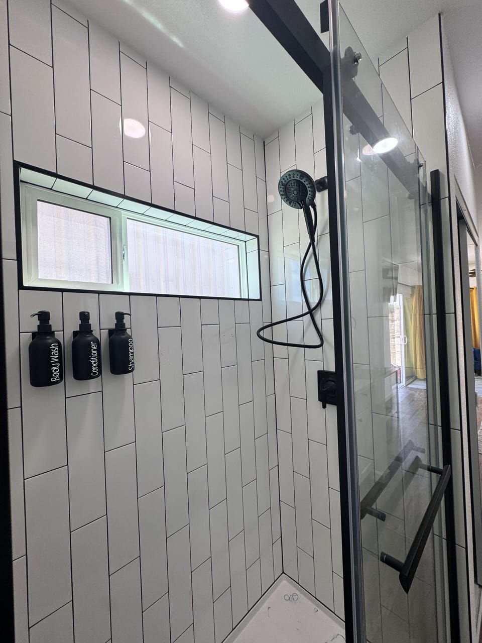 Shower with new detachable shower head
